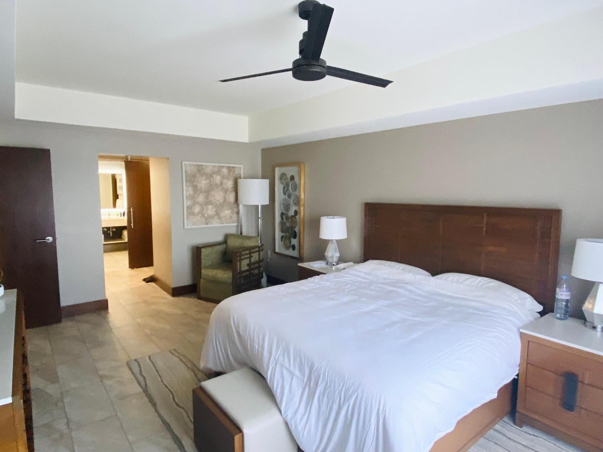 Dawn Beach Club Luxury Apartment Buitenkant foto